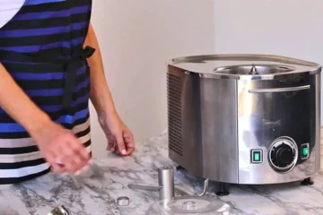 How Does an Ice Cream Maker Work